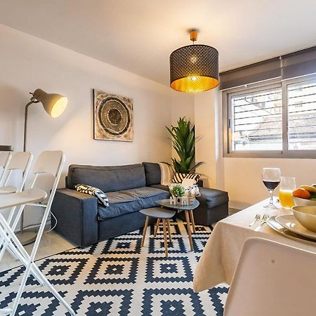 Malaga Boutique Stay - Carlos Haya Area With Parking Exterior photo